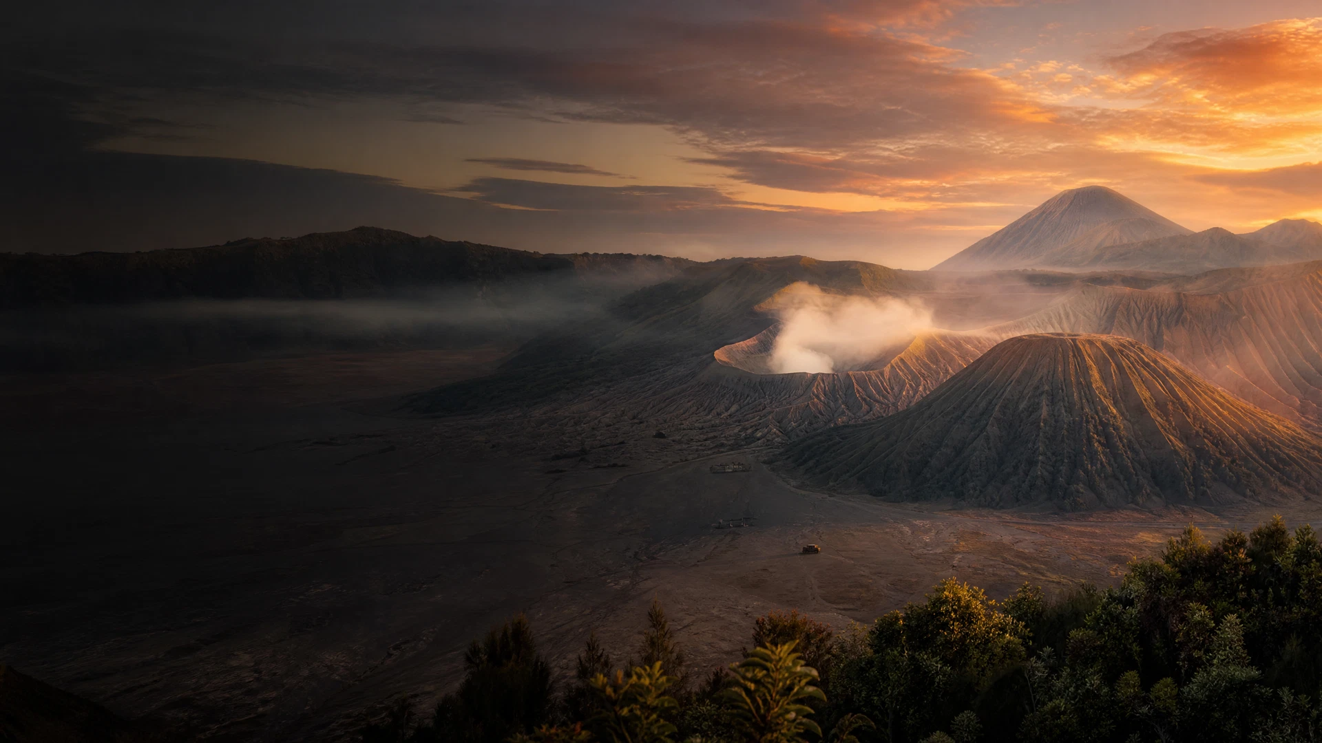 Pemandangan matahari terbit di Bromo